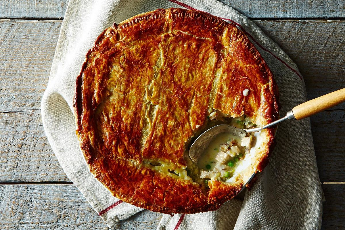 16 Finest Leftover Turkey Recipes for Thanksgiving from Pho to Inventory
