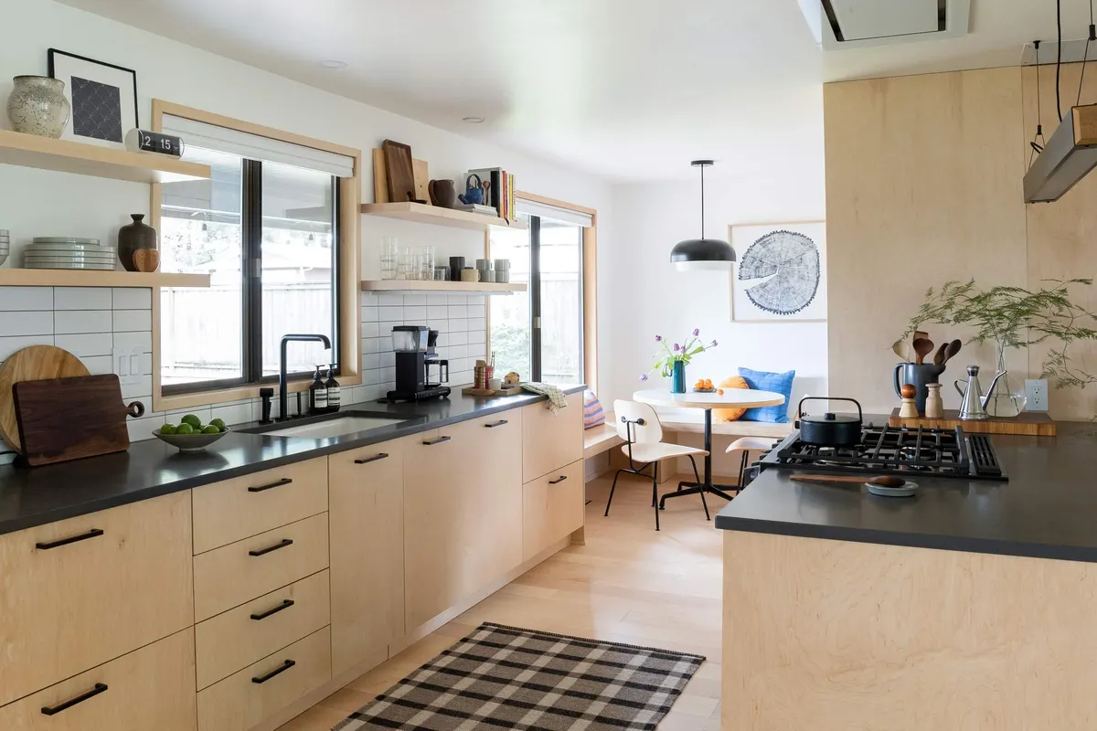 Step Inside a Reimagined Ranch-Type House