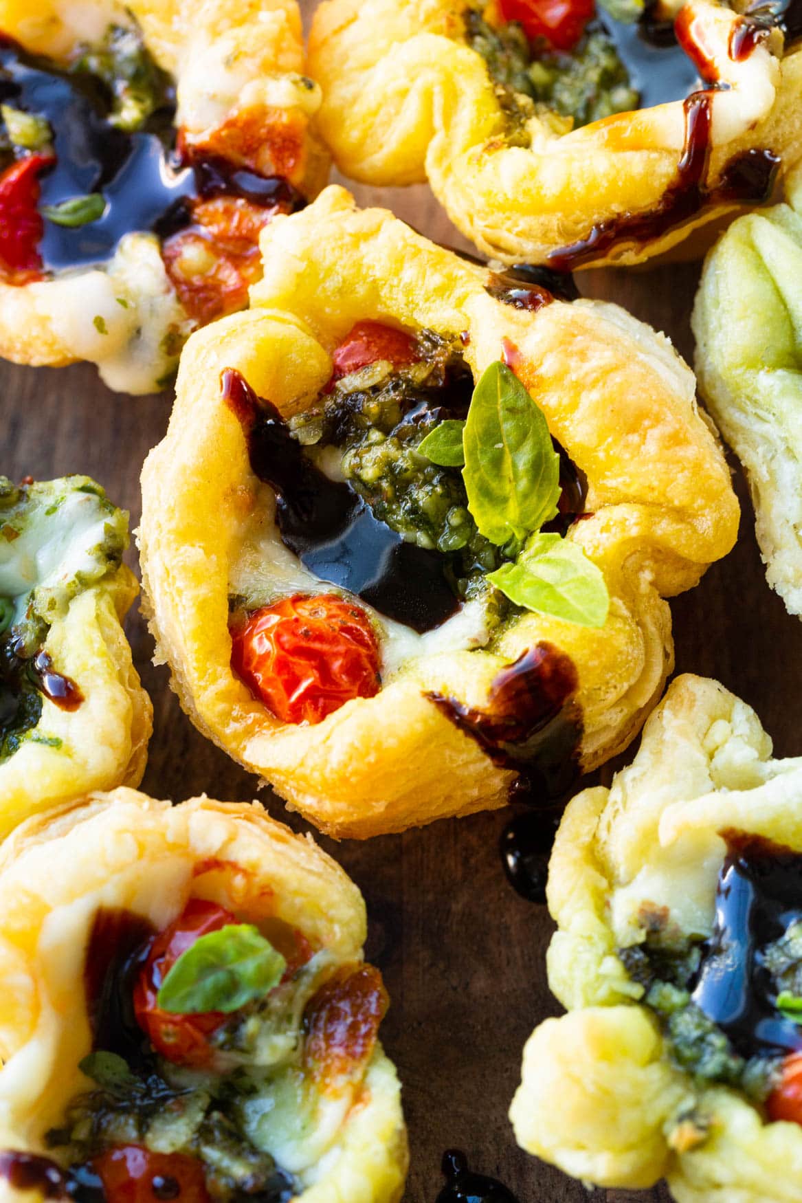 20 Minute Tacky Caprese Pesto Tarts